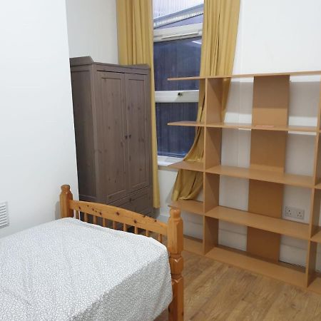 Burney Tomar House Leilighet Croydon Eksteriør bilde